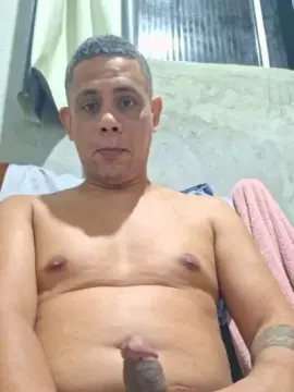 Cam4 Watch Live Sex Cams of paulomartins2