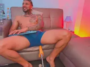 Cam4 Free Porn Cam of Valentiinoss