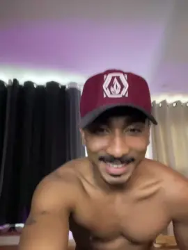 Cam4 Free Live Porn of Everton2123