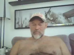 Cam4 Nude Webcam of bear70s