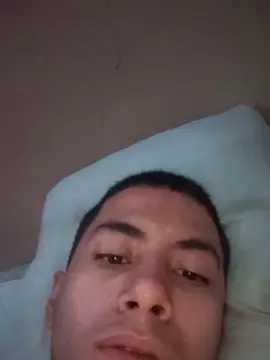 Cam4 Live Porn of Chxvez
