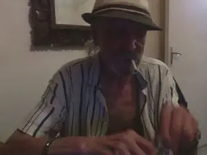 Cam4 Watch Live Sex Cams of bolookin