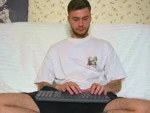 Cam4 Live Porn of johnstoneisland