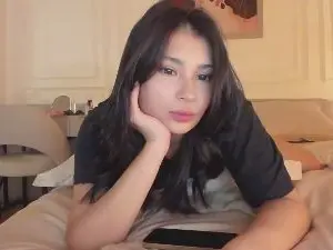 Cam4 Free Live Porn of YuJina_Meow