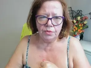 Cam4 Sex Cam of adele69sexy