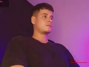 Cam4 Free Live Porn of matt_reinold1