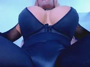 Cam4 Adult Webcams of paula_bigcock