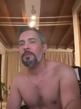 Cam4 Free Live Porn of rey8706