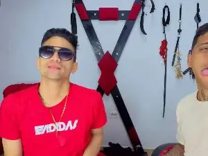 Cam4 Free Porn Cam of Julian_and_Axel