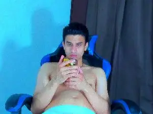 Cam4 Private Sex Chat of Julian_and_Axel
