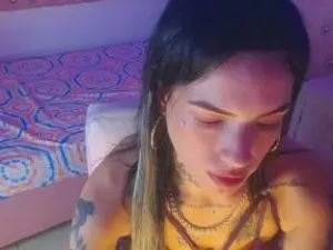 Cam4 Live Sex Cam of Lissa_Tattoo