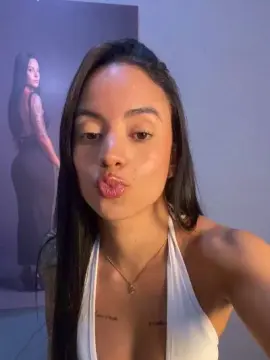 Cam4 Private Sex Chat of Elamesma_