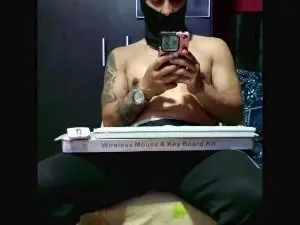 Cam4 Live Porn of androd666