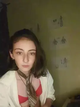 Cam4 Free Live Porn of ASTRIDSHINE