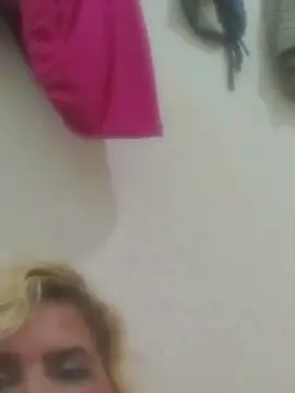 Cam4 Sex Cam of Carolzinhamodel