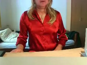 Cam4 Best live sex cam show of ShinyLarissa