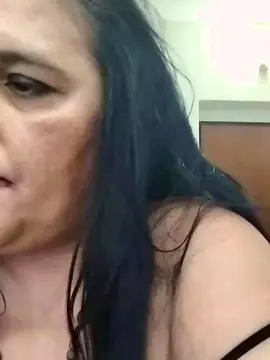 Cam4 Watch Live Sex Cams of valery882