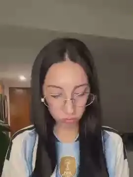 Cam4 Free Porn Cam of babylola33