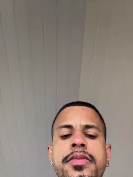 Cam4 Live Sex Cam of Soaresluucas29