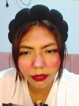 Cam4 Free Live Porn of selena_1