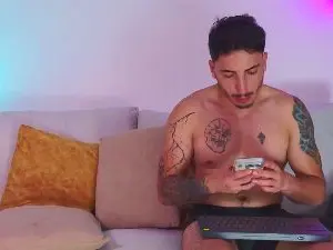 Cam4 Sex Chat of dylanspencer28