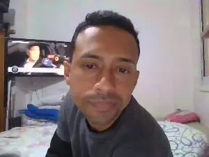 Cam4 Live Sex of morenodario