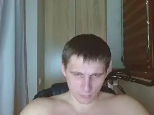 Cam4 Watch Live Sex Cams of PoliglotJoe