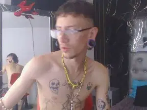 Cam4 Live Sex Cam of RyanOwenss
