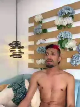 Cam4 Adult Webcams of Michael_Hanks
