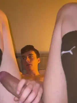 Cam4 Private Sex Chat of BWC_BoyNextDoor