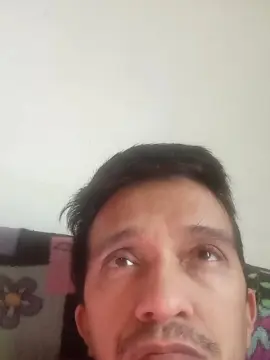 Cam4 Live Porn of ari83_xxx