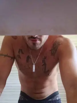 Cam4 Free Porn Cam of moreno1997_