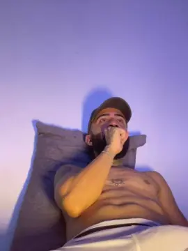 Cam4 Free Porn Cam of Vinnydotboy