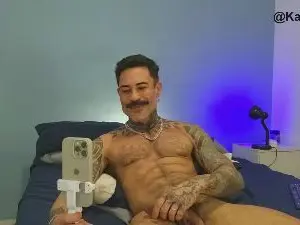 Cam4 Adult Webcam of kairosmeucci