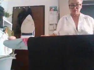 Cam4 Nude Webcam of LindaL69