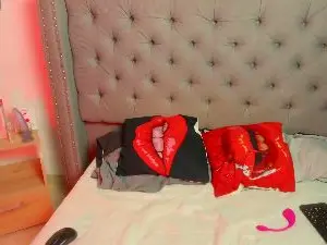 Cam4 Live Porn of Catalella_Hott