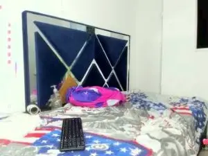 Cam4 Sex Chat of amateur_horny