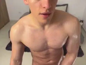 Cam4 Live Porn of Maxxi_Lancaster