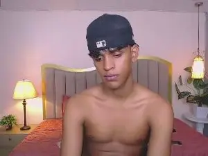 Cam4 Live Porn of jhos_padill