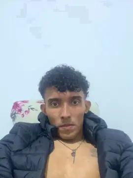 Cam4 Nude Webcam of MavyFelipe