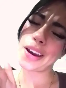 Cam4 Live Porn of sylvana_19