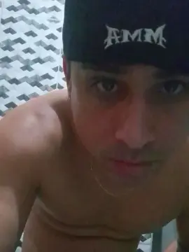 Cam4 Live Porn of VicLis