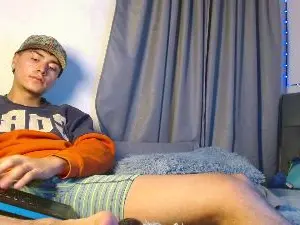 Cam4 Live Sex Cam of noah_hotboys18