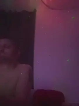 Cam4 Sex Chat of CoupleLyon69