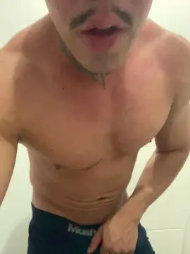 Cam4 Live Sex Cam of Malhadosuado698