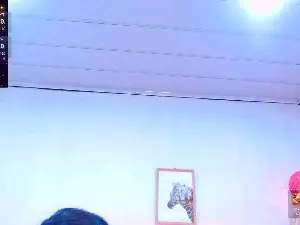 Cam4 Free Live Porn of candy_lux_