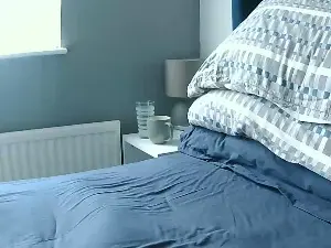 Cam4 Free Porn Cam of simplyhorny1981