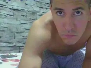 Cam4 Private Sex Chat of Sexylatin64