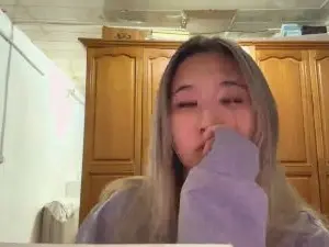 Cam4 Live Sex of LakieshaCecchi