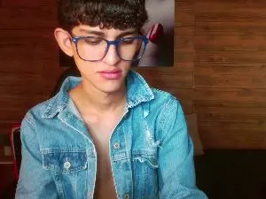 Cam4 Private Sex Chat of Michaelkoiv